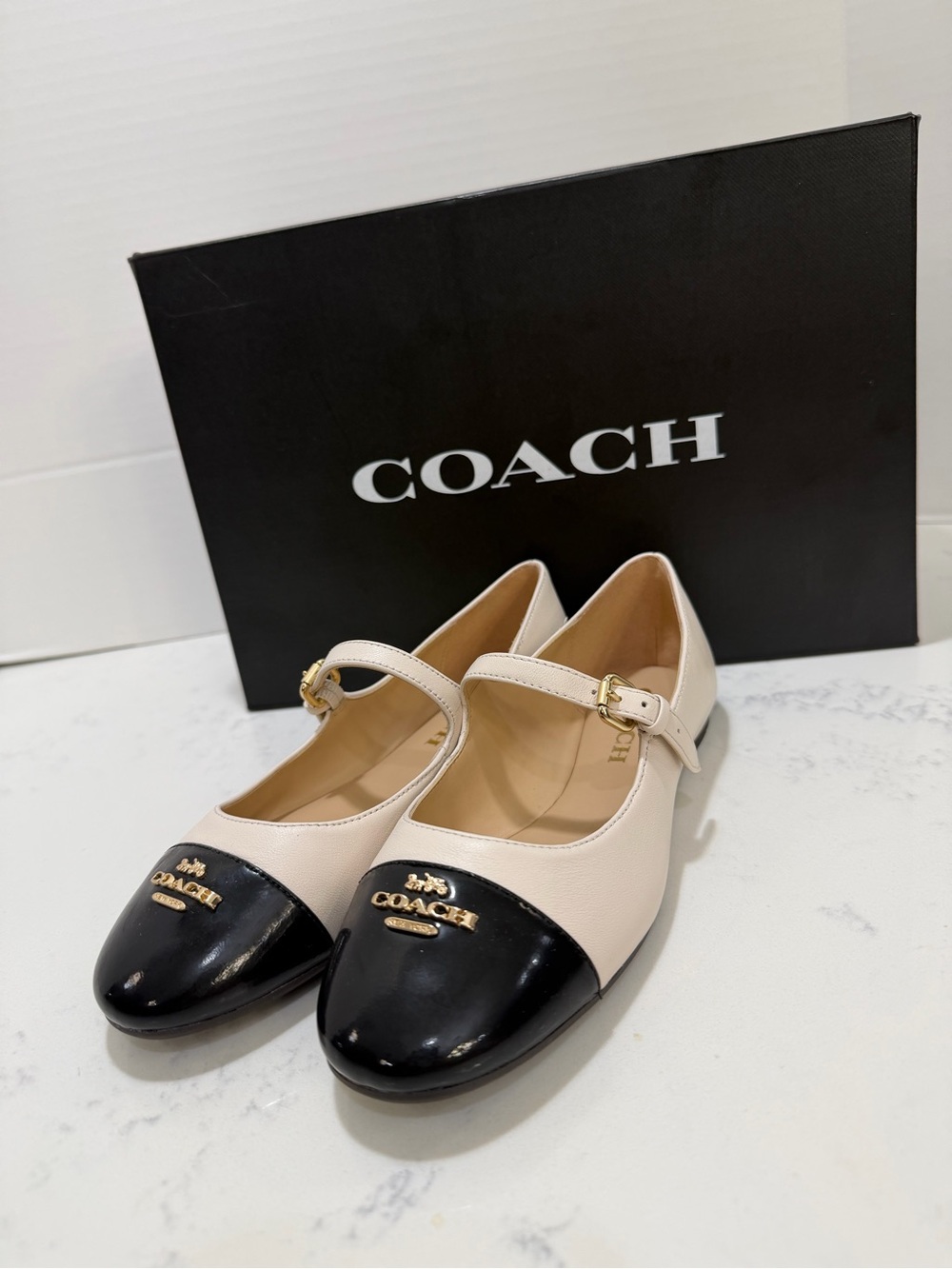 Coach Cream Leather Mary Janes with chalk/Black Patent Cap Toe and Gold Logo - Picture 6 of 11
